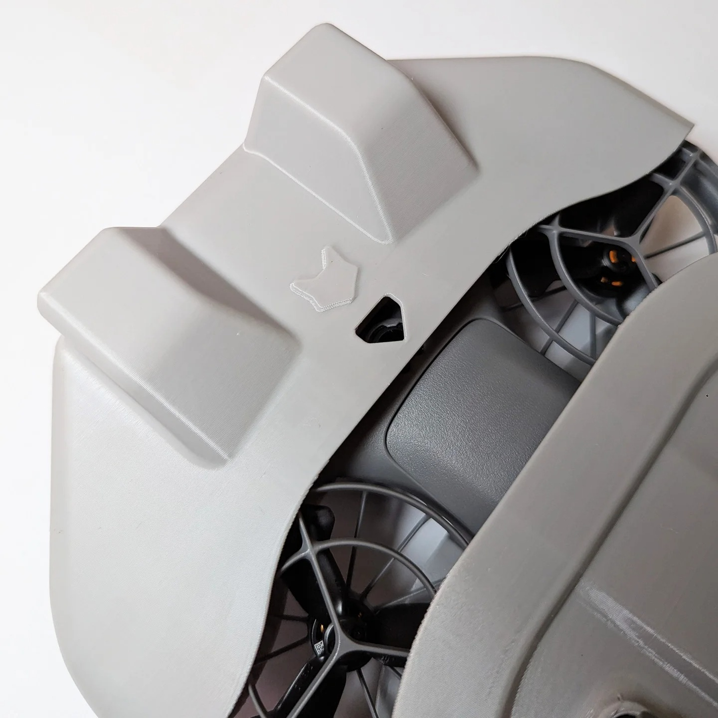 Twardy, odporny na wstrząsy fu – Drone Hard Shell Case recenzja i cena
